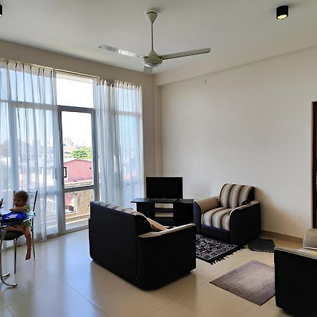 Vivas Residencies Luxury Apartments 拉维尼亚山 外观 照片